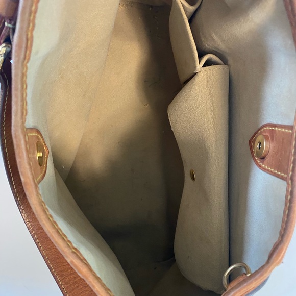 Louis Vuitton Galleria Authentic - Picture 6 of 6